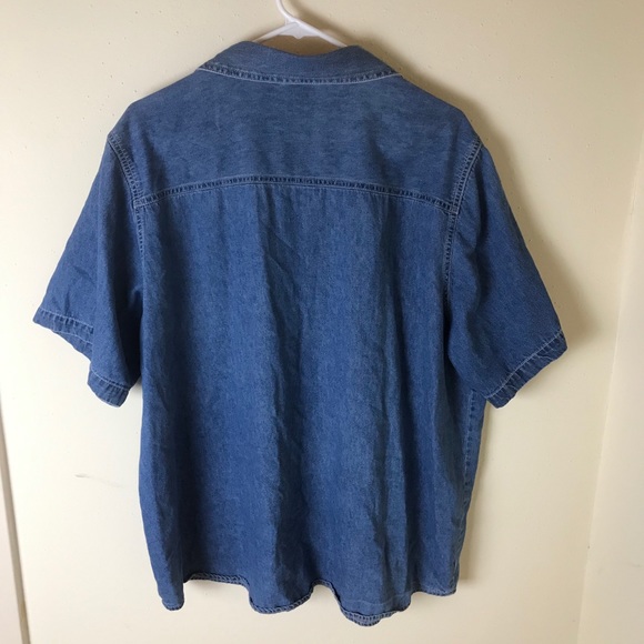Vintage Disney Winnie the Pooh Chambray Shirt - Picture 5 of 5